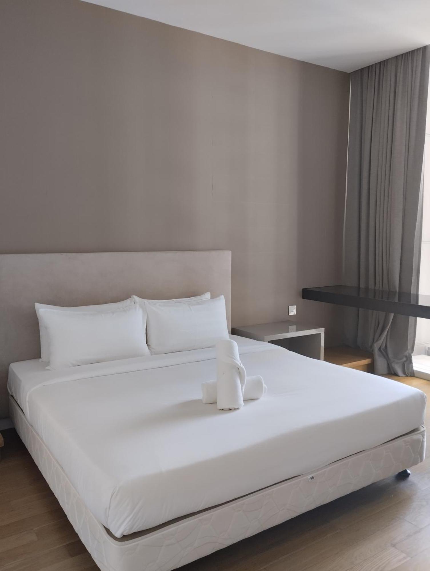 Apartament Platinum Klcc Pool View Kuala Lumpur Zewnętrze zdjęcie