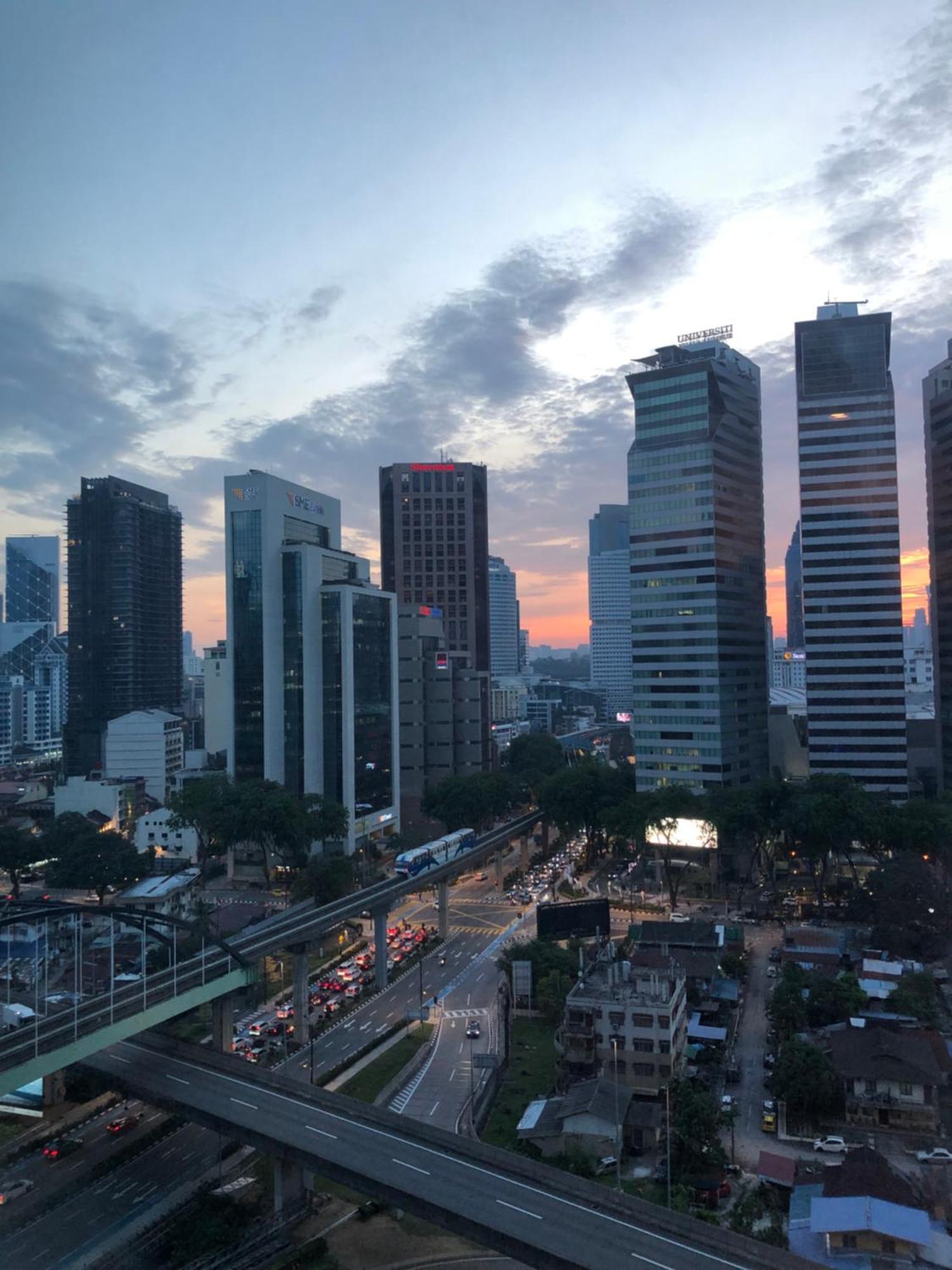 Apartament Platinum Klcc Pool View Kuala Lumpur Zewnętrze zdjęcie