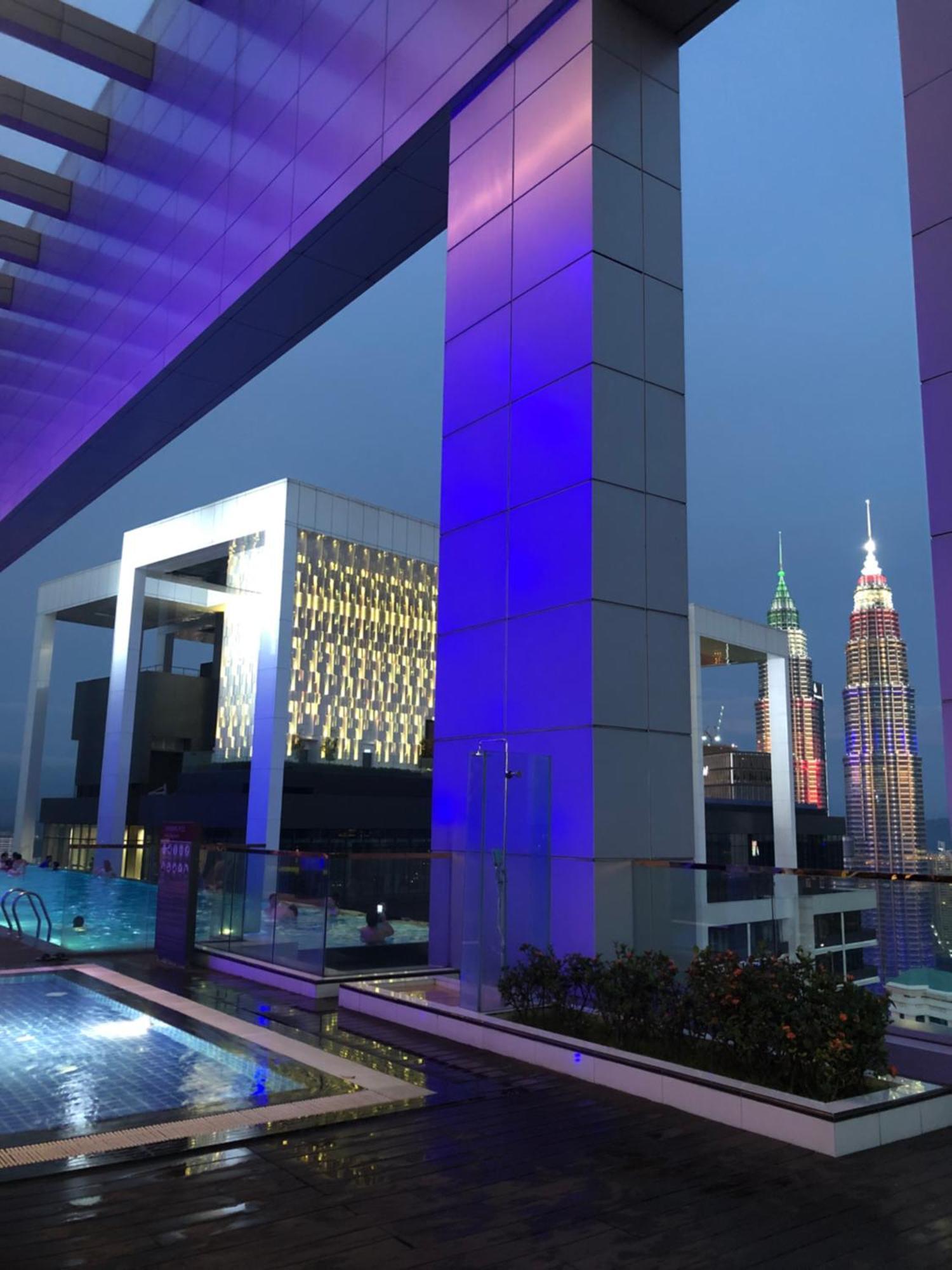 Apartament Platinum Klcc Pool View Kuala Lumpur Zewnętrze zdjęcie