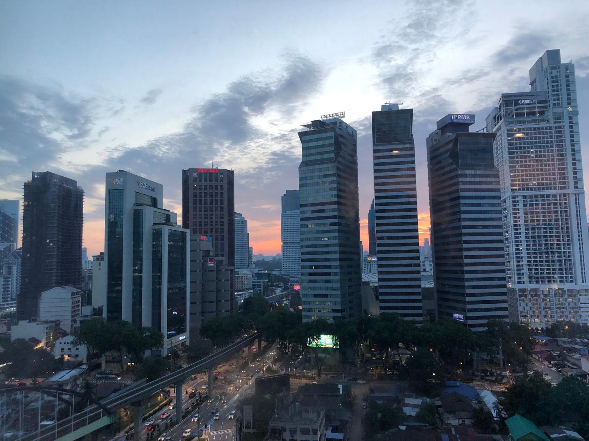 Apartament Platinum Klcc Pool View Kuala Lumpur Zewnętrze zdjęcie